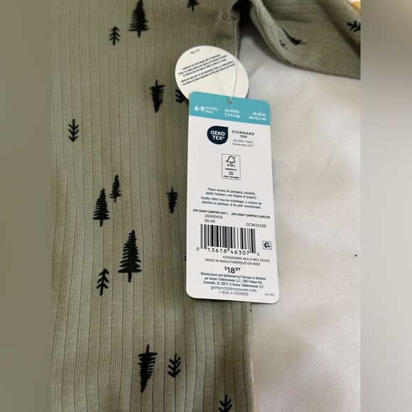 New Gerber Boys Sleeper/Onesie Set Sz 6-9 Months - Picture 3 of 3